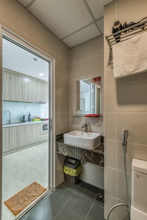 thumbnail: Bathroom