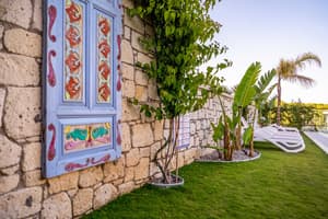 thumbnail: Garden