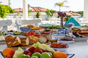 thumbnail: Breakfast meal