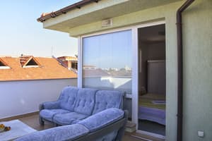 thumbnail: Balcony