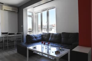 thumbnail: Living area