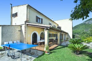 thumbnail: Exterior