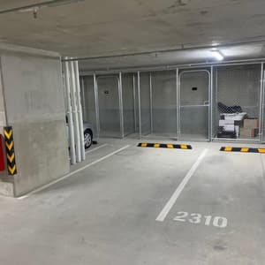 thumbnail: Parking