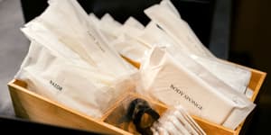 thumbnail: Bathroom amenities