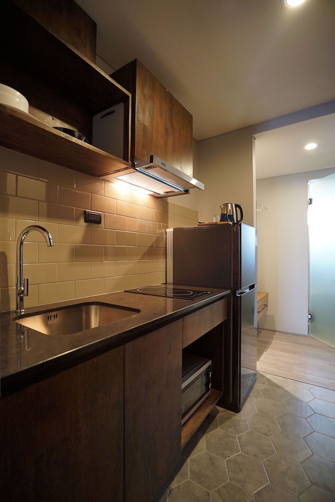 Private kitchenette