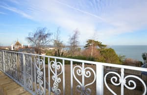 thumbnail: Balcony