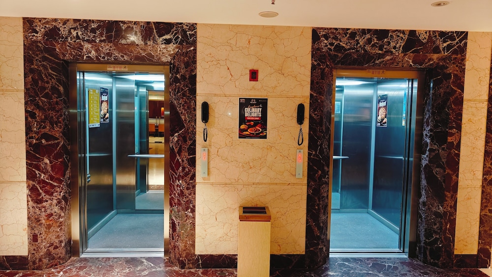 Elevator
