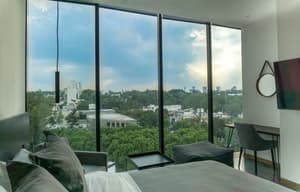 thumbnail: Balcony view