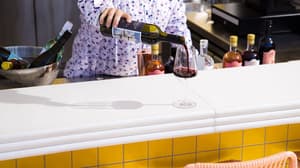thumbnail: Bar (on property)