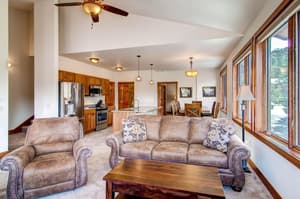 thumbnail: Living room