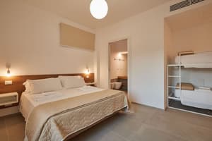 thumbnail: Interior