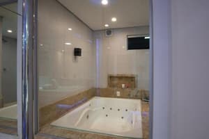 thumbnail: 513271104.jpg