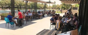 thumbnail: Outdoor dining