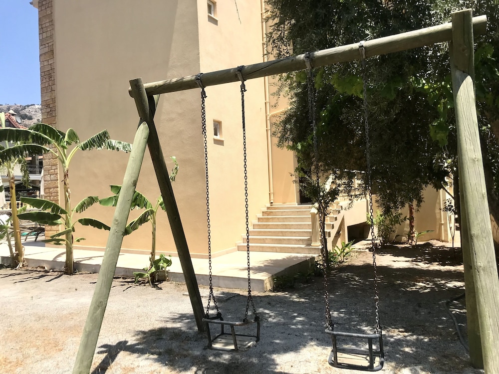 Children's play area - outdoor