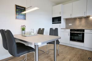 thumbnail: In-room dining