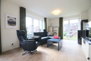 thumbnail: Interior