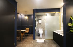 thumbnail: Bathroom