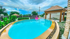 thumbnail: Pool