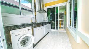 thumbnail: Laundry
