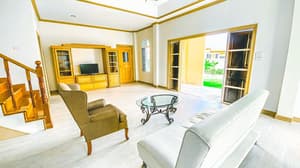 thumbnail: Living area