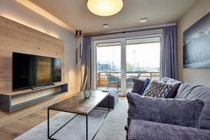 thumbnail: In-room dining