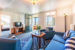 thumbnail: Living area