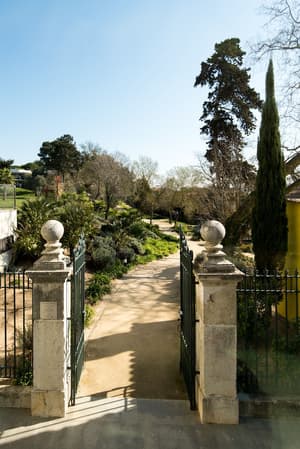 thumbnail: Exterior