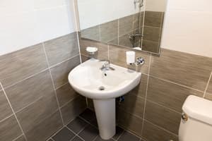 thumbnail: Bathroom