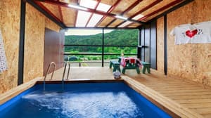 thumbnail: Private pool