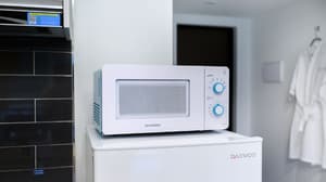 thumbnail: Microwave