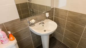 thumbnail: Bathroom sink