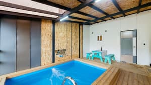 thumbnail: Private pool