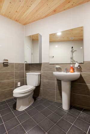 thumbnail: Bathroom