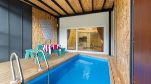 thumbnail: Private pool