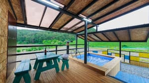 thumbnail: Private pool