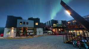 thumbnail: Exterior