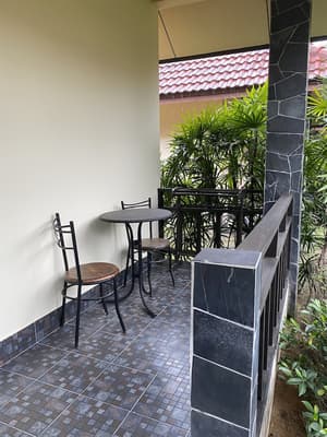 thumbnail: Terrace/patio