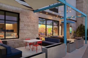 thumbnail: Terrace/patio