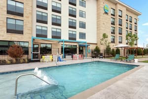 thumbnail: Pool