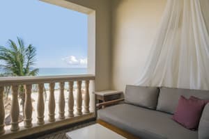 thumbnail: Balcony view