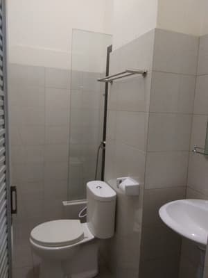 thumbnail: Bathroom