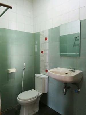 thumbnail: Bathroom