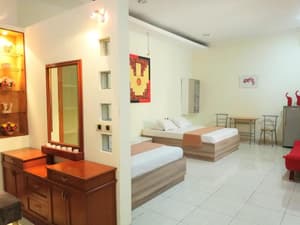 thumbnail: Room