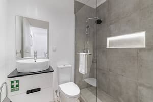 thumbnail: Bathroom