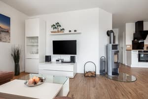 thumbnail: In-room dining