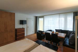thumbnail: In-room dining