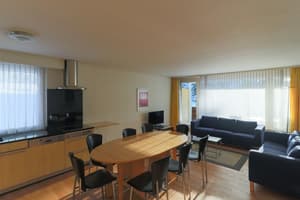 thumbnail: In-room dining