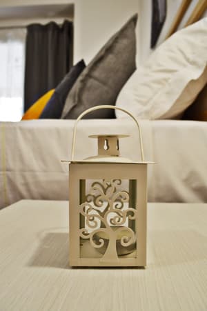 thumbnail: Interior detail