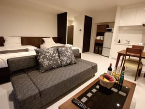 thumbnail: Room