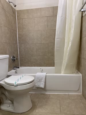 thumbnail: Bathroom
